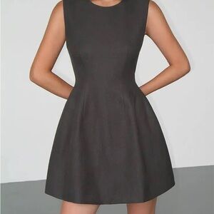 Solid Crew Neck Sleeveless Mini Dress